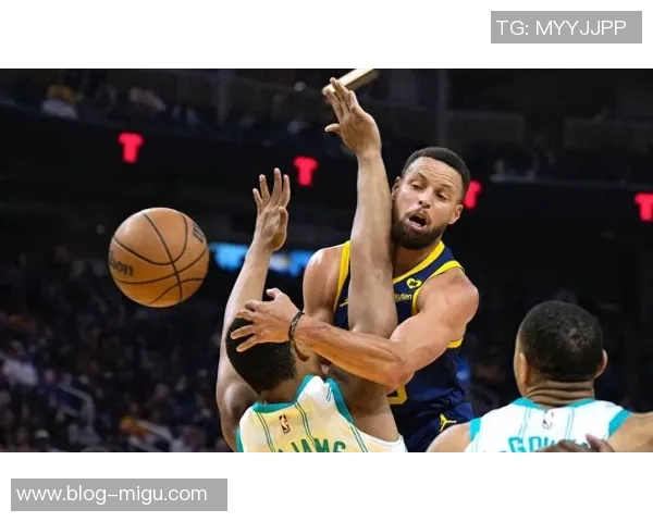 勇士与黄蜂精彩对决回放全场集锦分析与精彩瞬间回顾