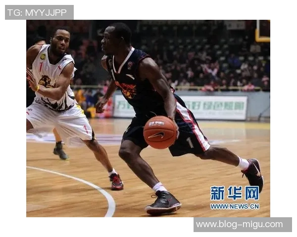 哈德森的传奇旅程：从篮球场到人生舞台的精彩蜕变